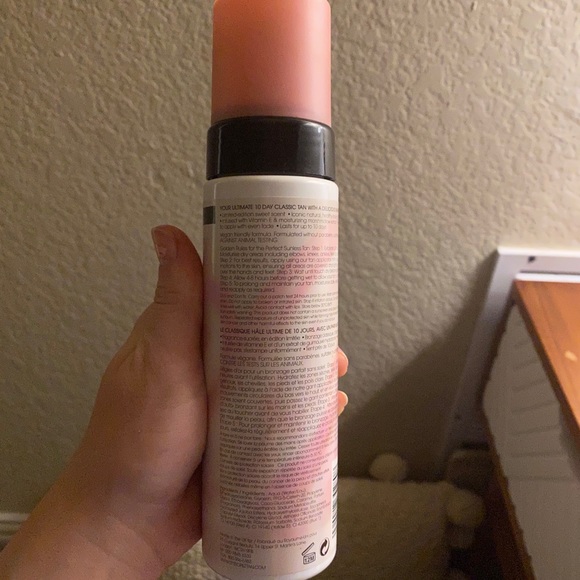 St. Tropez Self Tan bronzing mousse - Picture 4 of 9